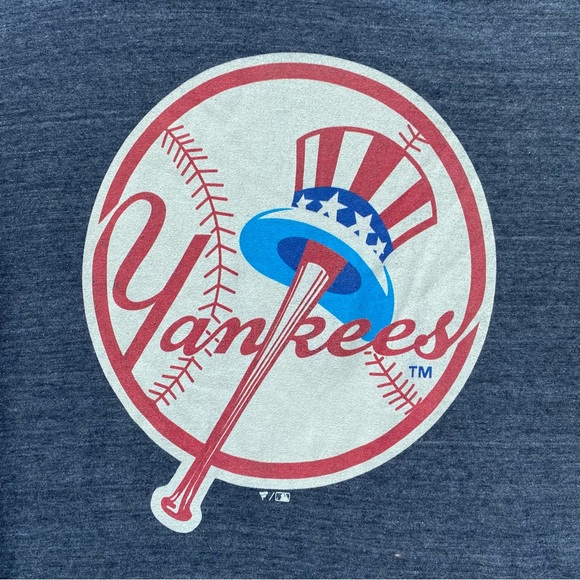 FANATICS • New York Yankees MBL Baseball Tee Shirt size 2XL - Picture 8 of 16